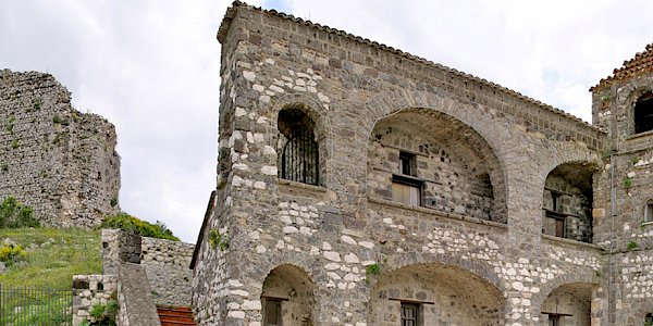Castel Morrone